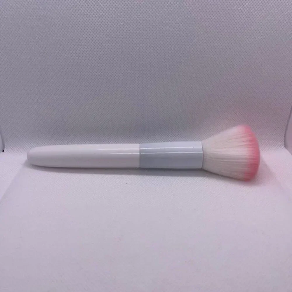 Wet N Wild Powder Mineral Foundation, Blush & Bronzer Brush